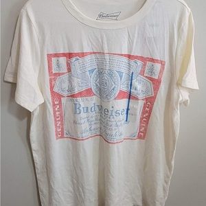 NWT - Budweiser T-Shirt, size Adult Large